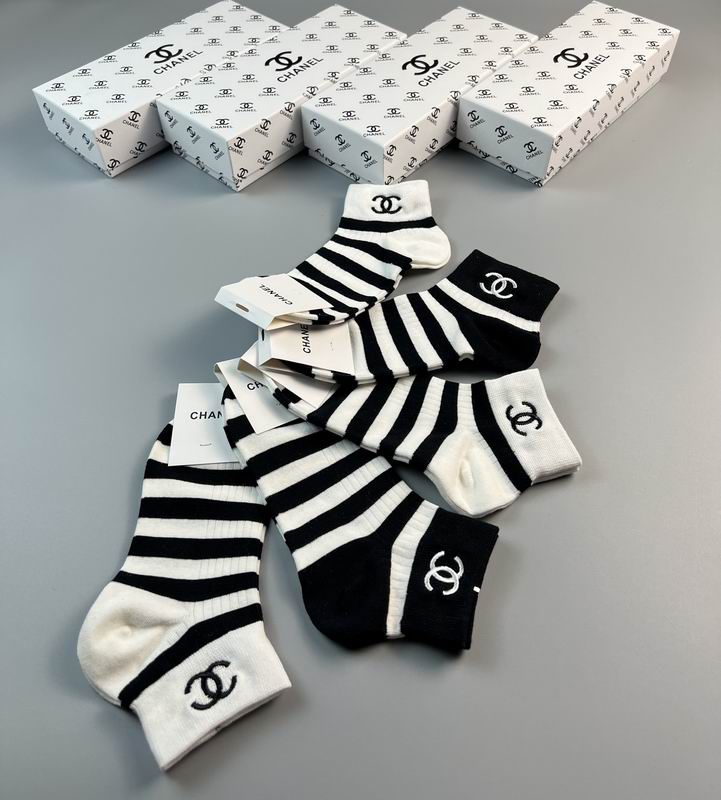 Chanel socks 43